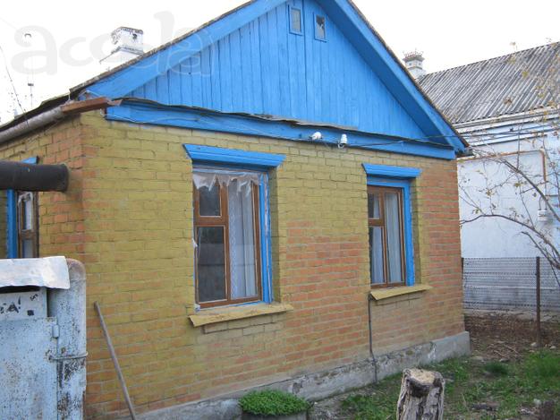 Продаётся  дом в станице Северской 42 кв. м на 6 сотках.