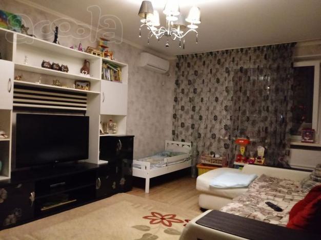 Продаю 2к. кв. 57кв. м. 3500т. р. чекистов