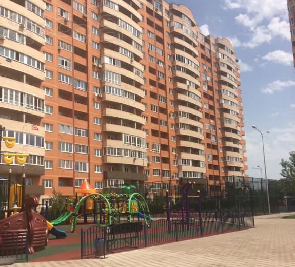 Продаю 2к. кв. 64кв. м. 3648т. р. Симиренко