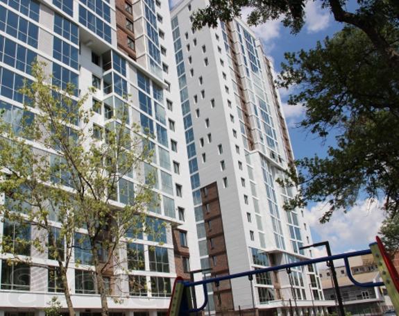 Продаю 2к. кв. 65кв. м. 3840т. р. покрышкина