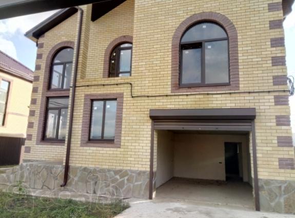 Продаю дом 220кв. м. 7сот. 6200т. р.
