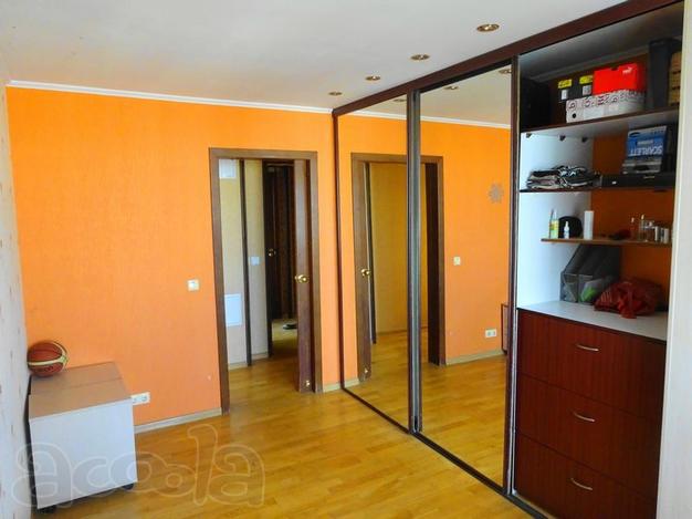 Продаю 3к. кв. 94кв. м. 7500т. р.
