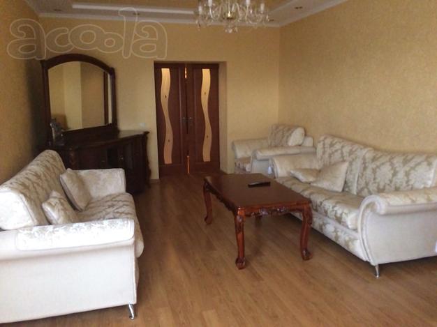 Продаю 3к. кв. 104кв. м. 8900т. р.