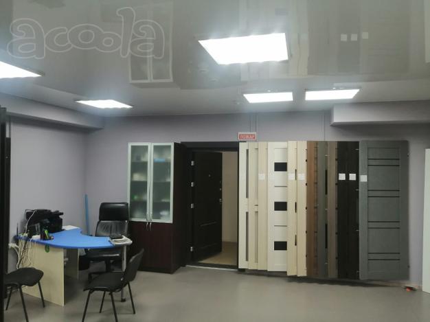 Продаётся комерческое помещение в цокольном этаже с хорошим пешеходным трафиком